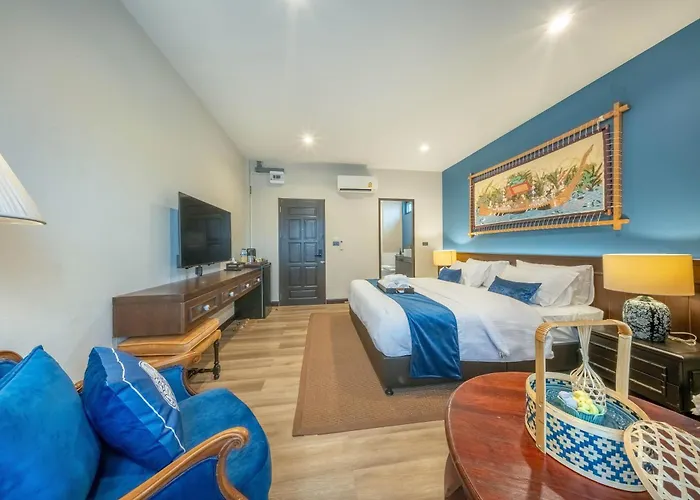 Apirom Hometel 3*